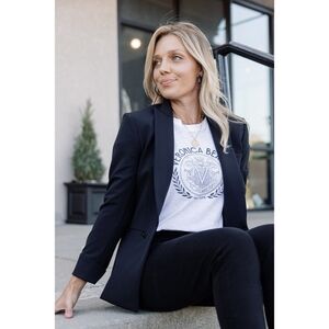 {Veronica Beard} Carla Logo Graphic T-Shirt - Size SMALL